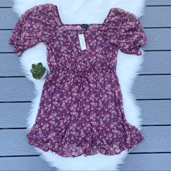 Floral Short Sleeve Dress - Picture 1 of 3